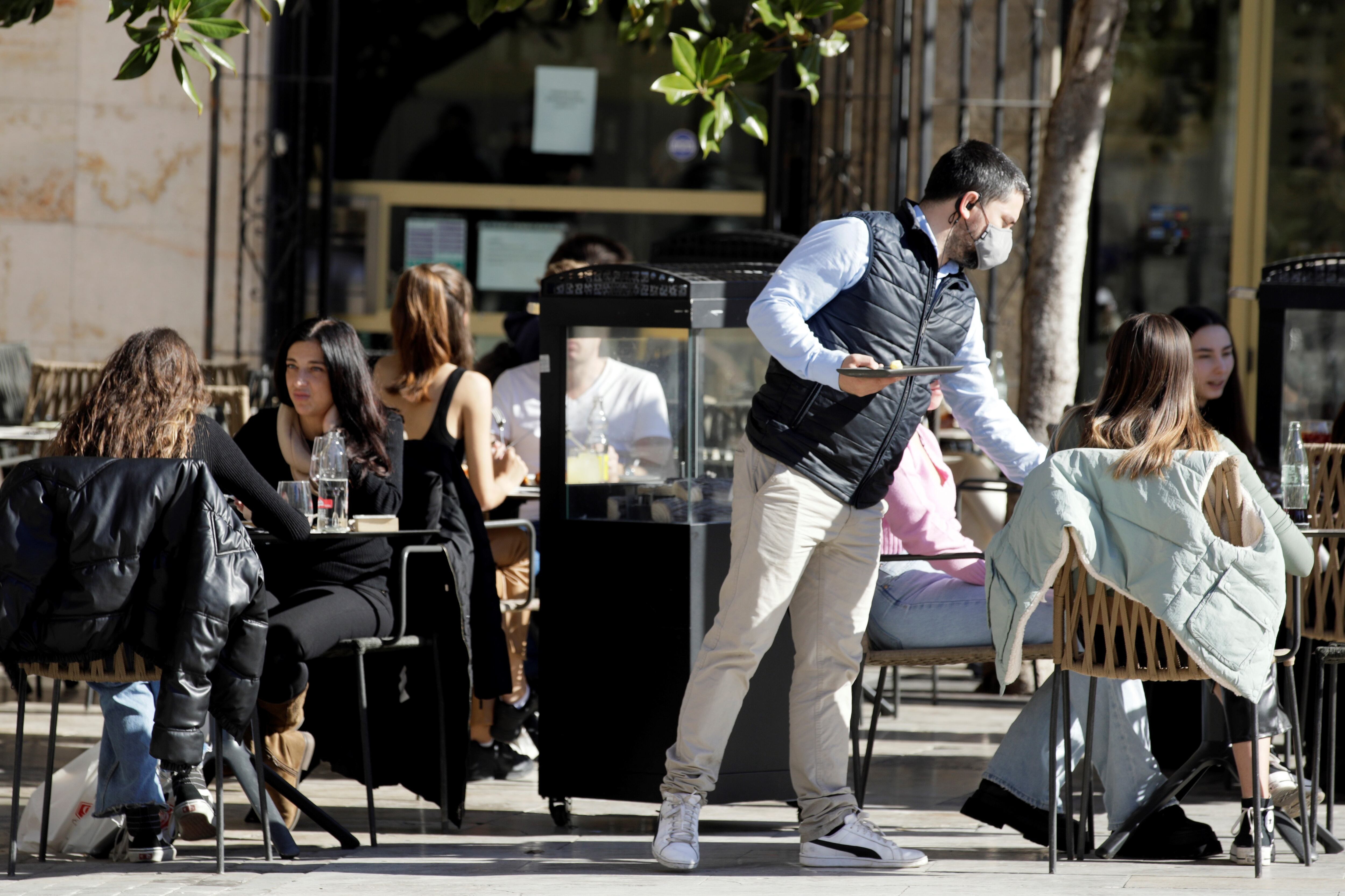 El paro sube en 1.087 personas en febrero en la Comunitat, hasta los 360.383 desempleados