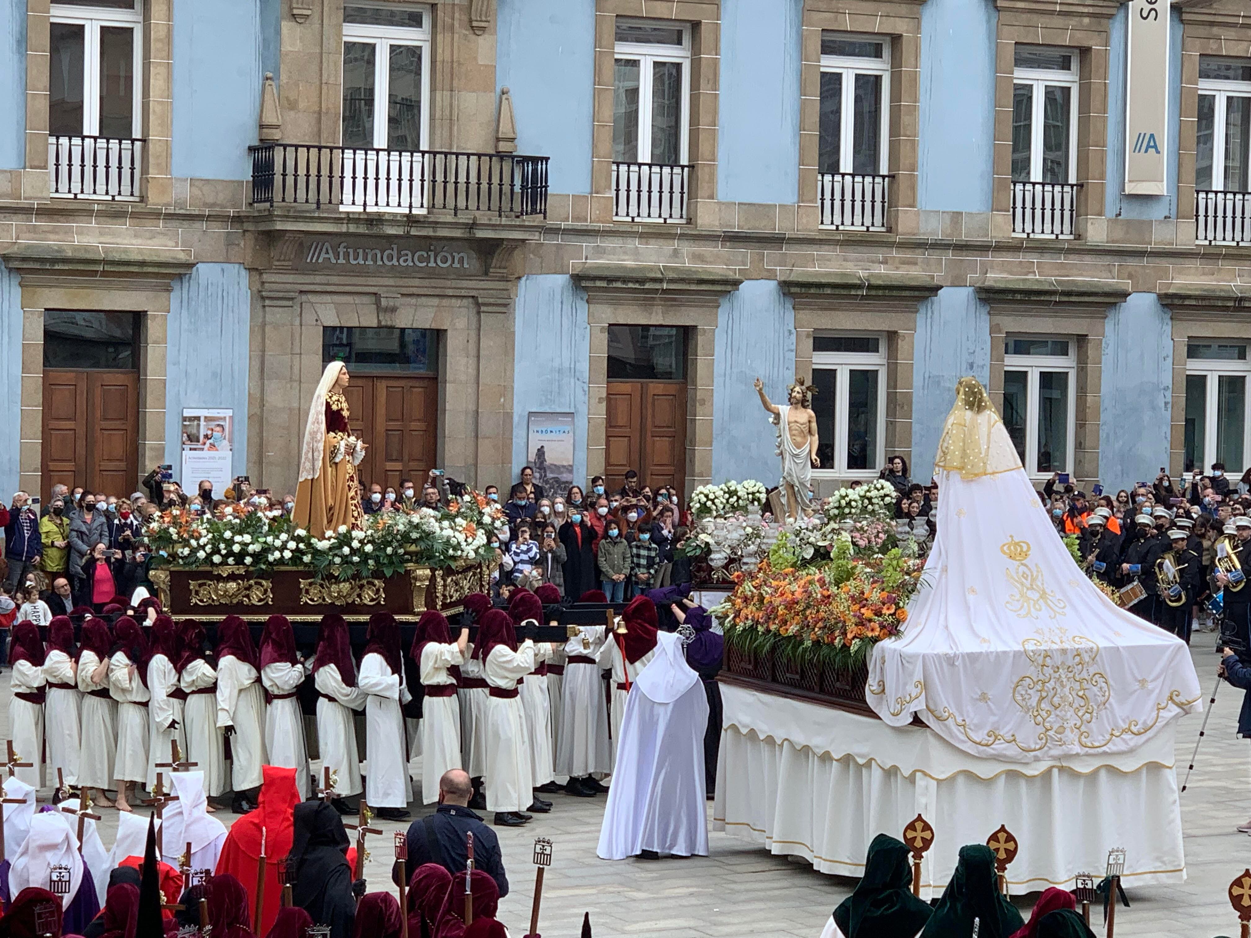 Gozoso Encuentro de este domingo en la plaza de la Constitución