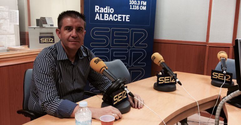 Santiago Cabañero, en una foto de archivo en Radio Albacete