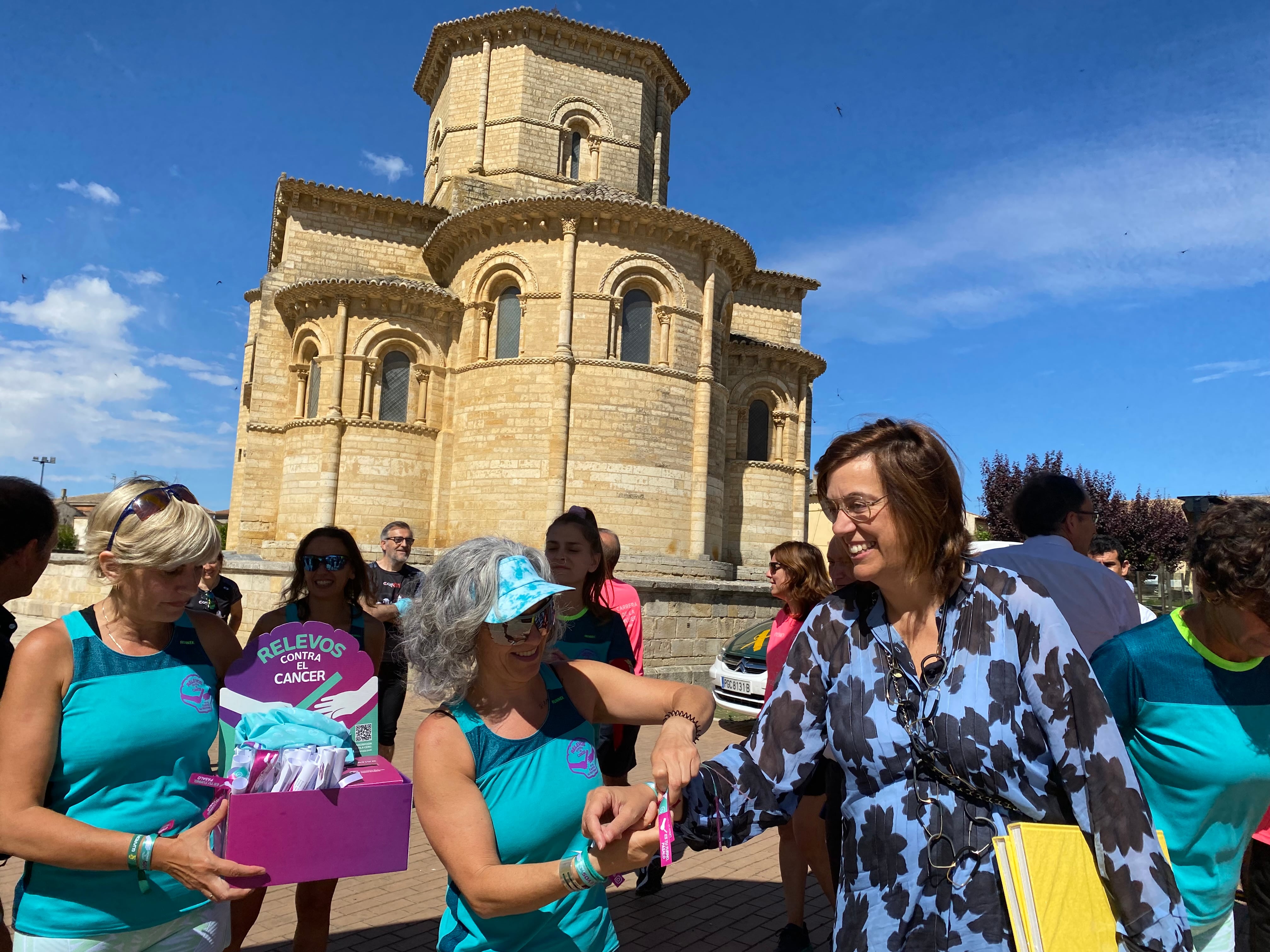 Acción de la Asociación contra el Cáncer de Palencia con apoyo de la Diputación