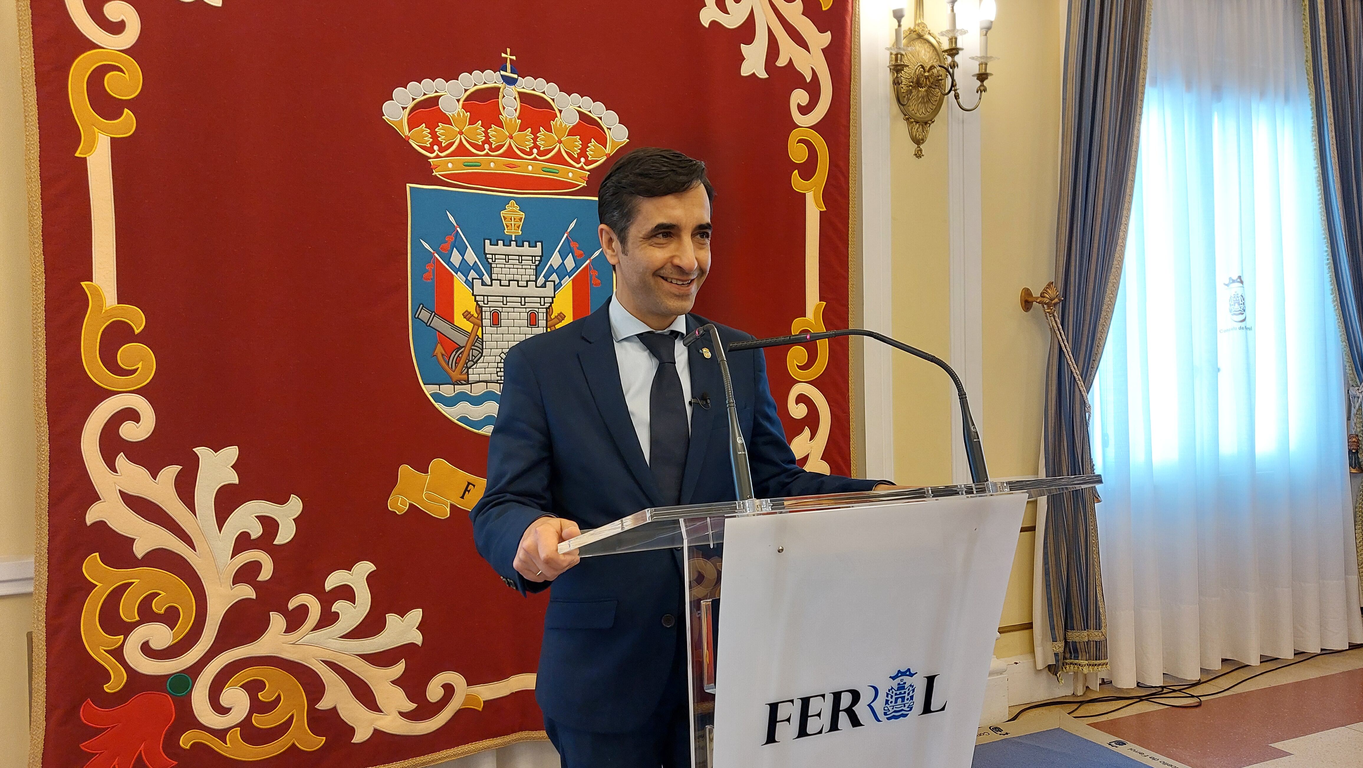 El alcalde de Ferrol, José Manuel Rey Varela, en comparecencia en el palacio municipal (foto: Concello de Ferrol)