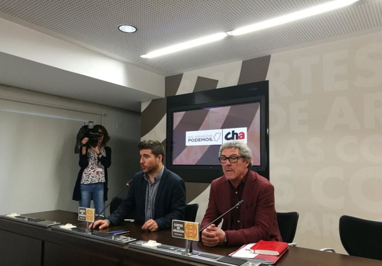 Nacho Escartín (Podemos) y Gregorio Briz (CHA)