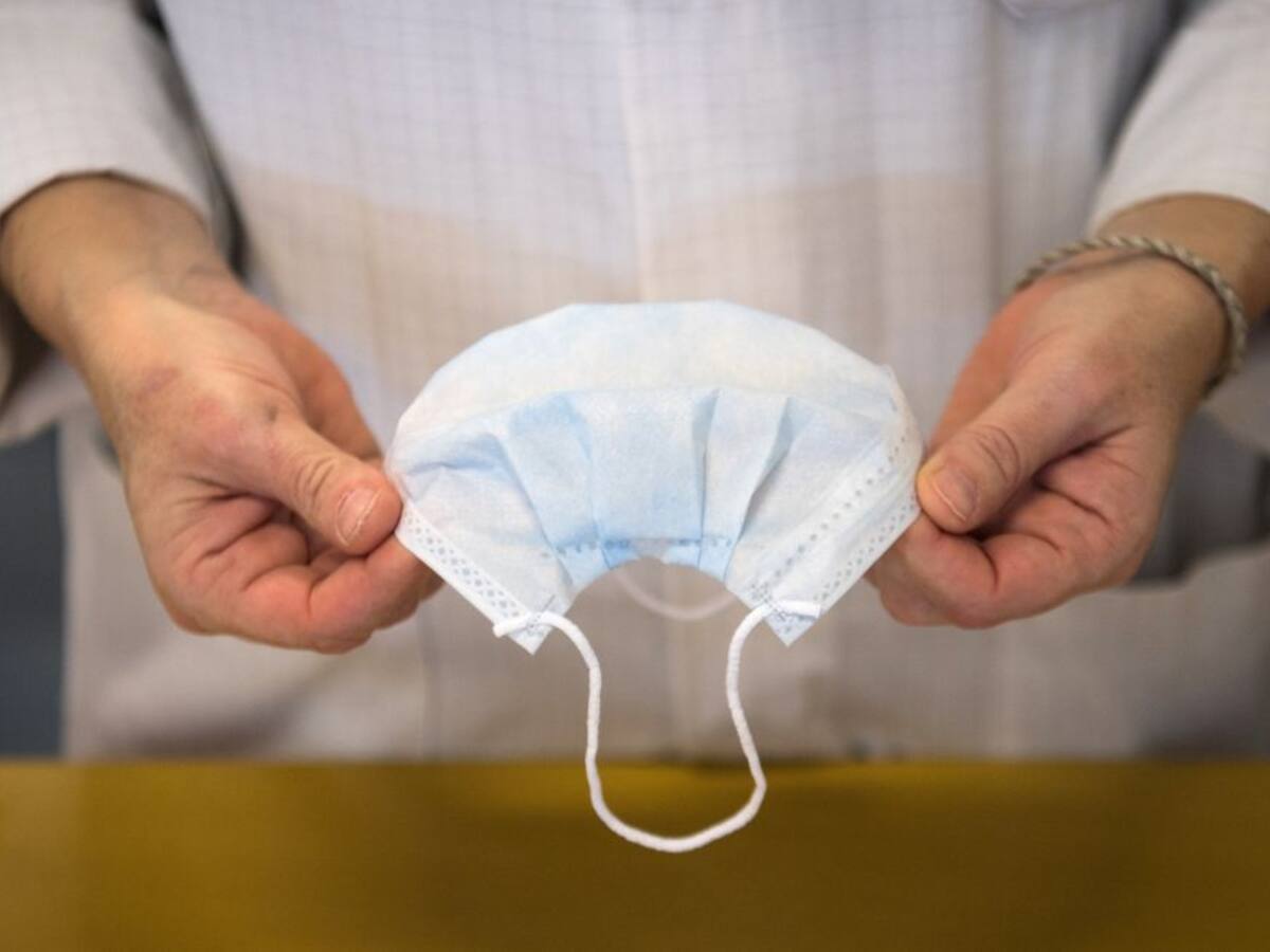 Los espectadores aplauden a la tertuliana de 'laSexta Noche' por utilizar la mascarilla en plató