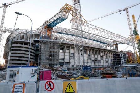 Las ostentosas obras en el exterior del Santiago Bernabéu