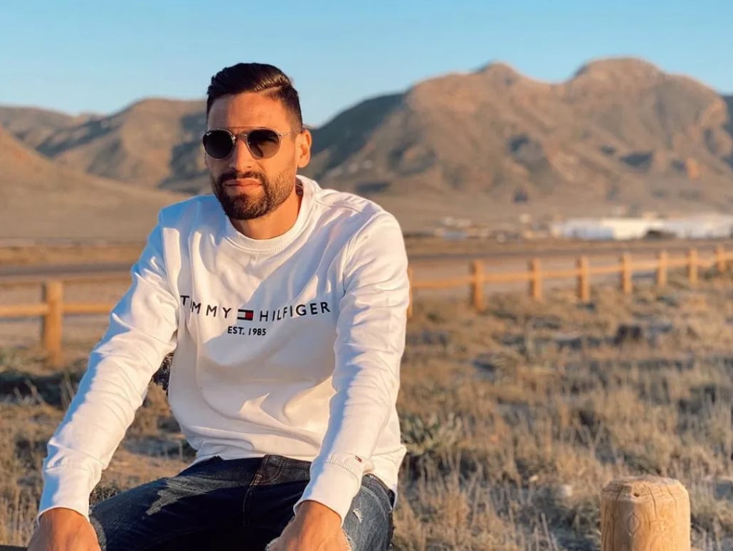 Foto en el Cabo de Gata que tiene el futbolista almeriense en sus redes sociales.