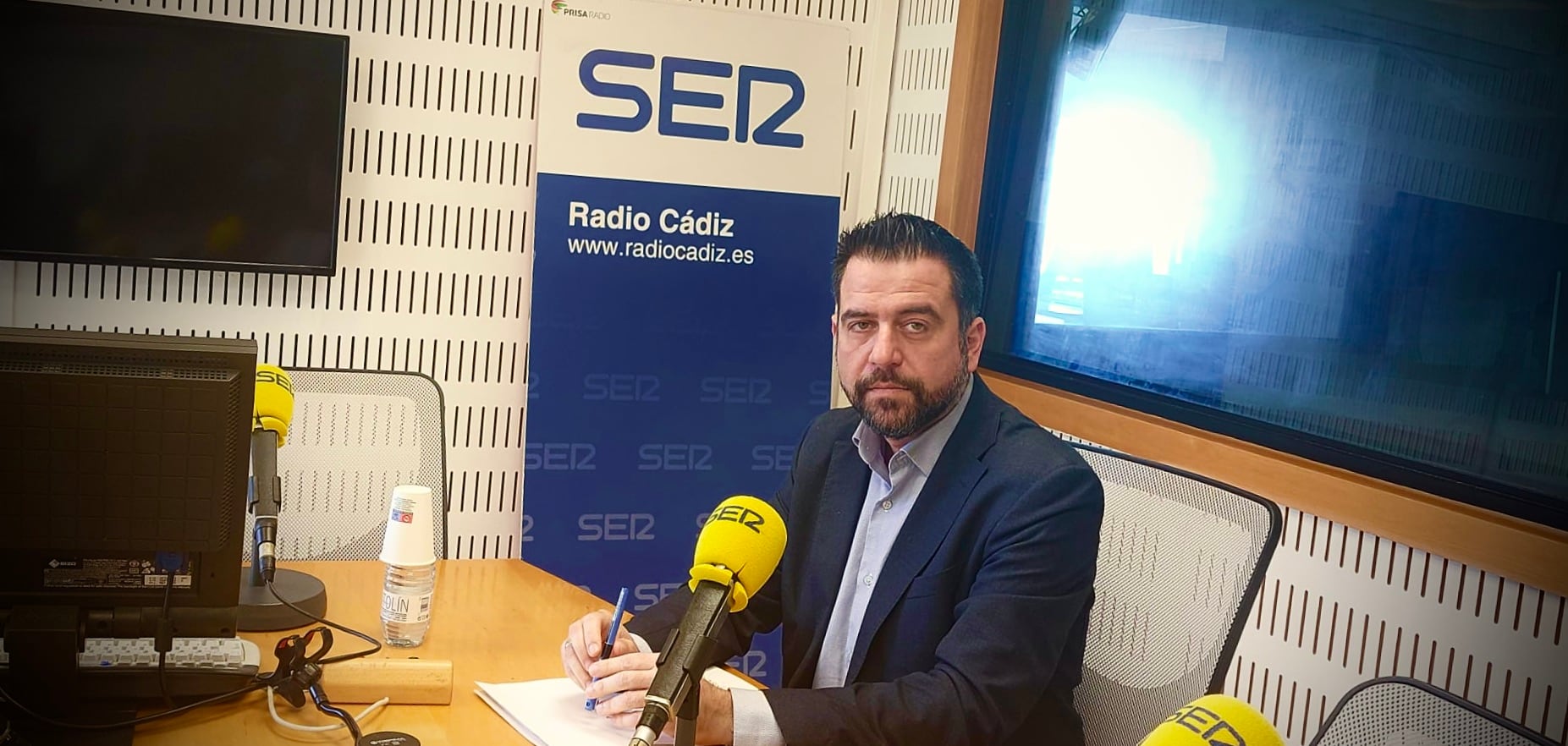 El Delegado Especial del Estado para la Zona Franca de Cádiz, Fran González, en los estudios de la SER