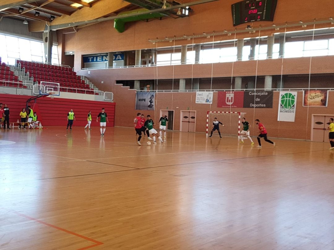 El Nueva Elda buscó la meta visitante