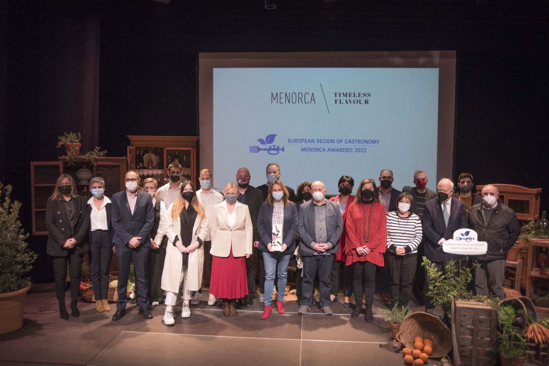 Acte inaugural a la sala Abert Camus de Sant Lluis