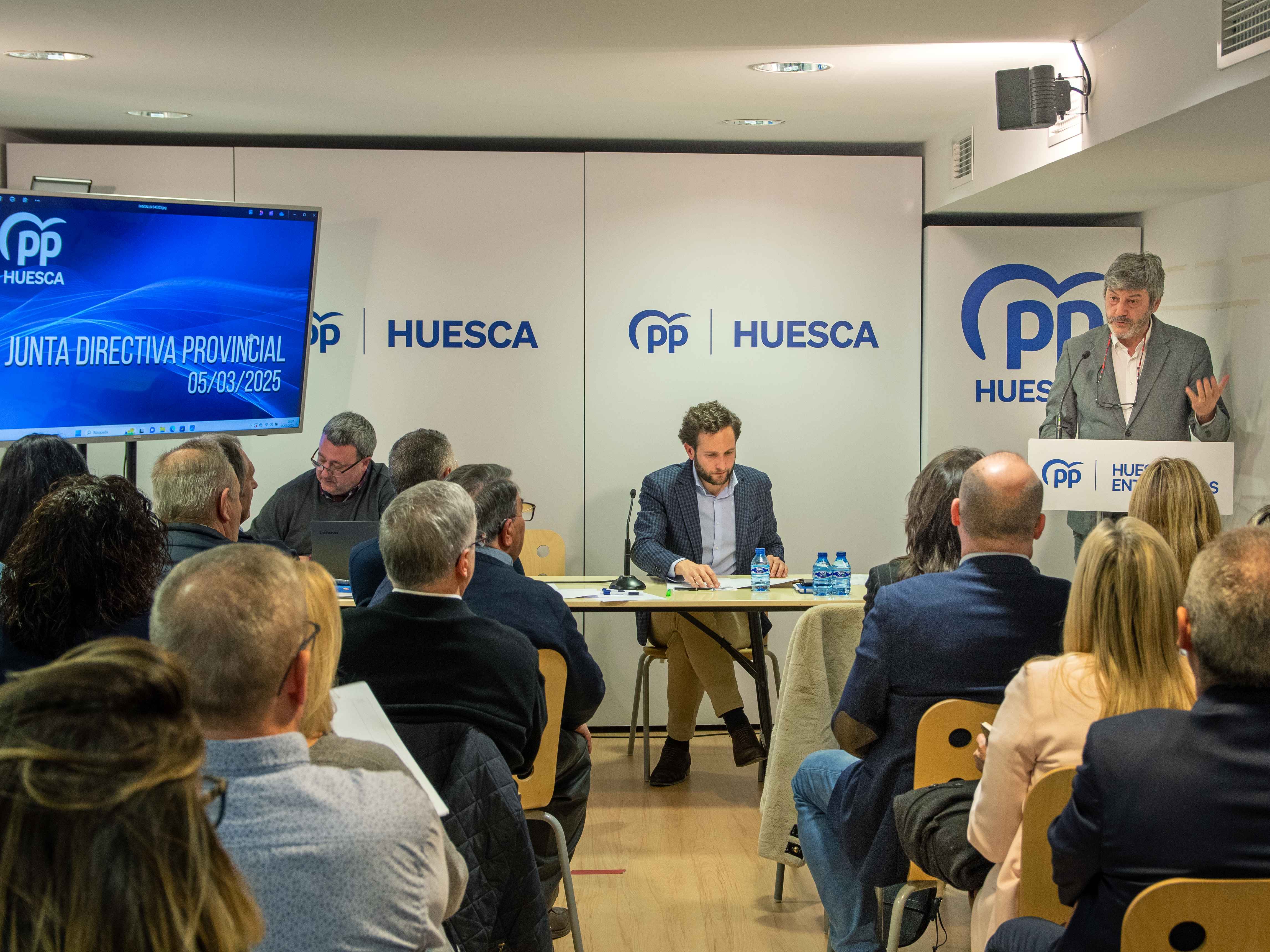 Reunión de la junta directiva provincial del PP en Huesca