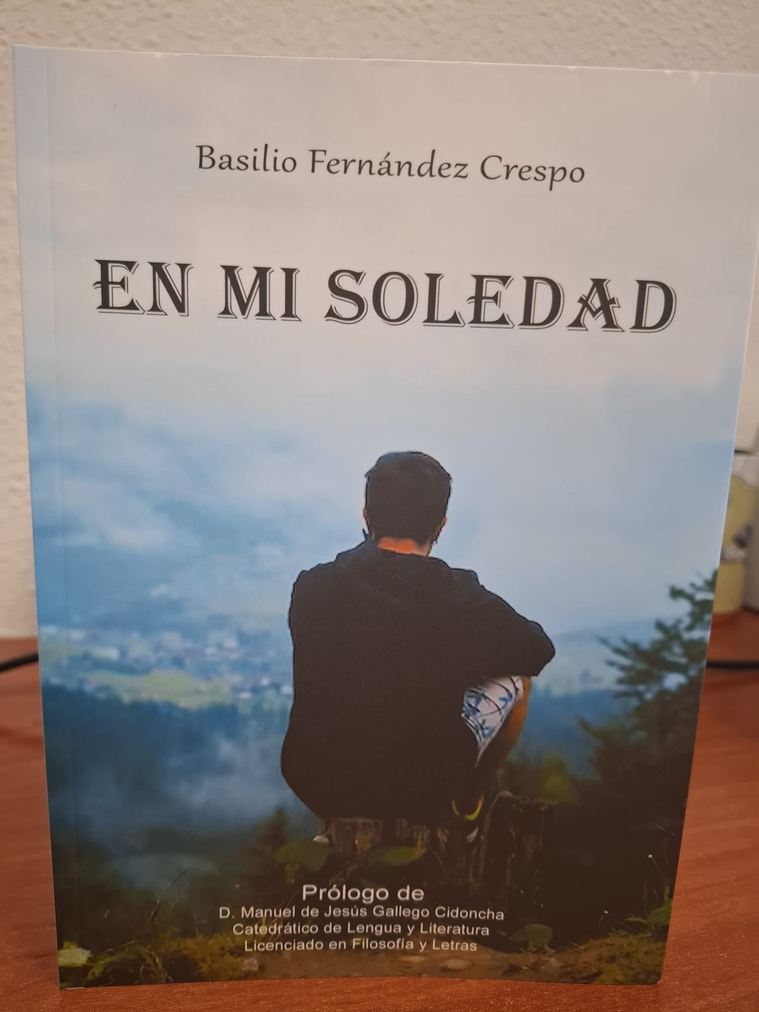 Basilio Fernández Crespo presenta “En mi soledad”
