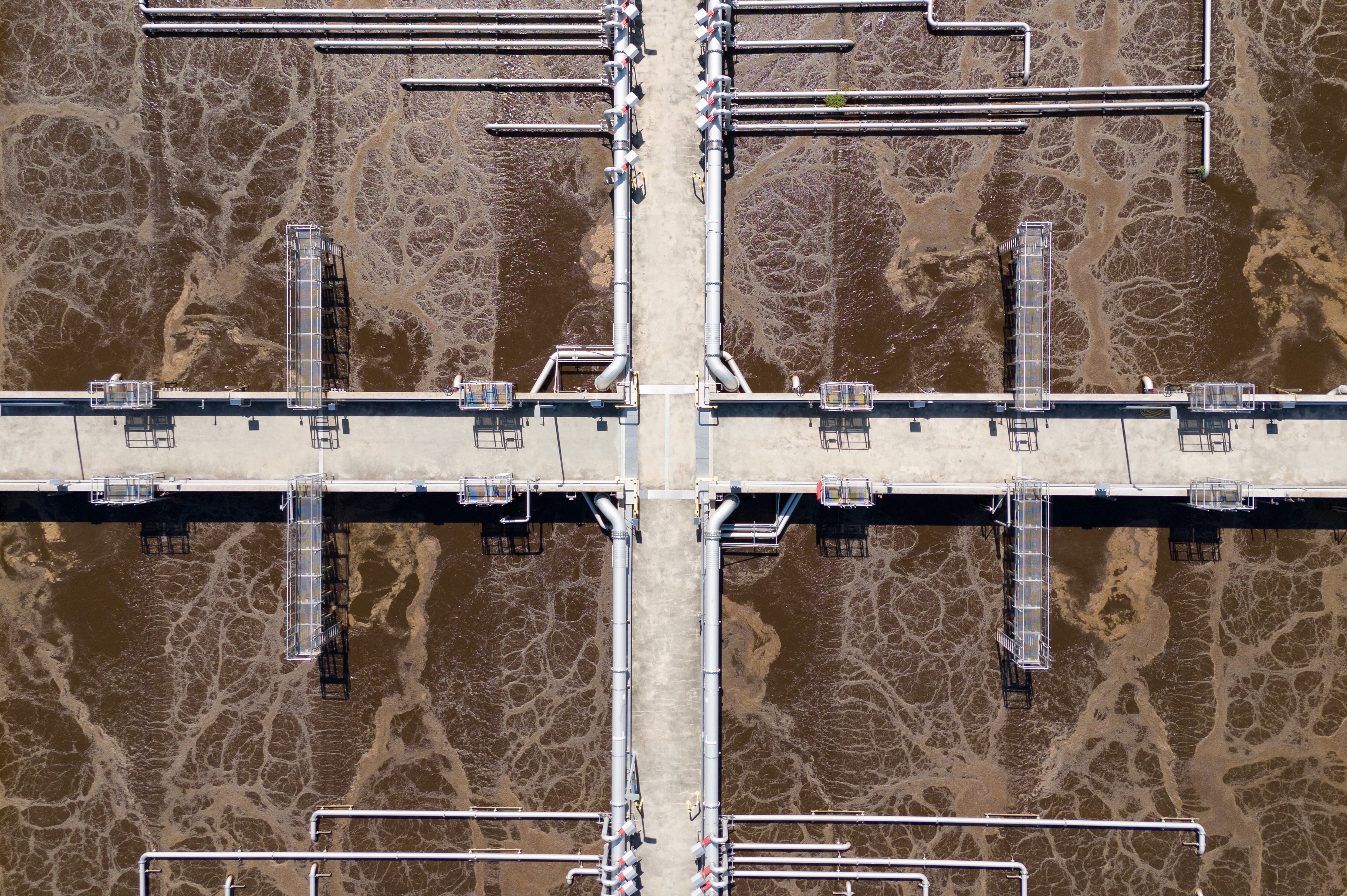 Recepción de aguas sucias en una depuradora.