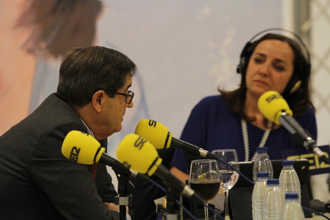 Mario Fernández en un momento de la entrevista con Pepa Bueno