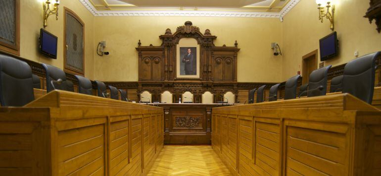 Salón de plenos del Ayuntamiento de Gijón