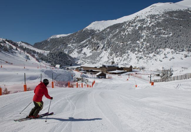 Estació de muntanya de la Vall de Núria