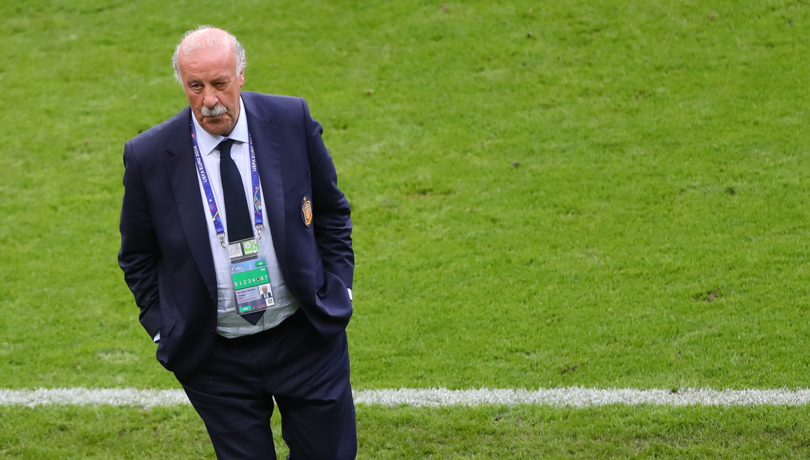 Vicente del Bosque, durante un partido de la selección española