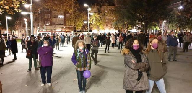 Concentración por el Día Internacional Contra la Violencia de Género en Palencia