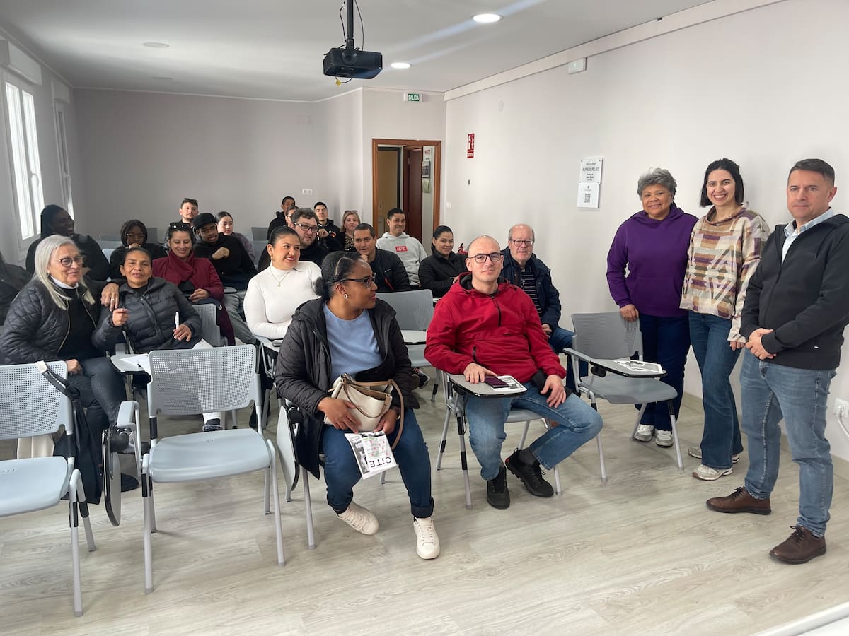 CCOO-Bierzo ofrece ayuda gratuita a los migrantes pendientes de la regularización extraordinaria