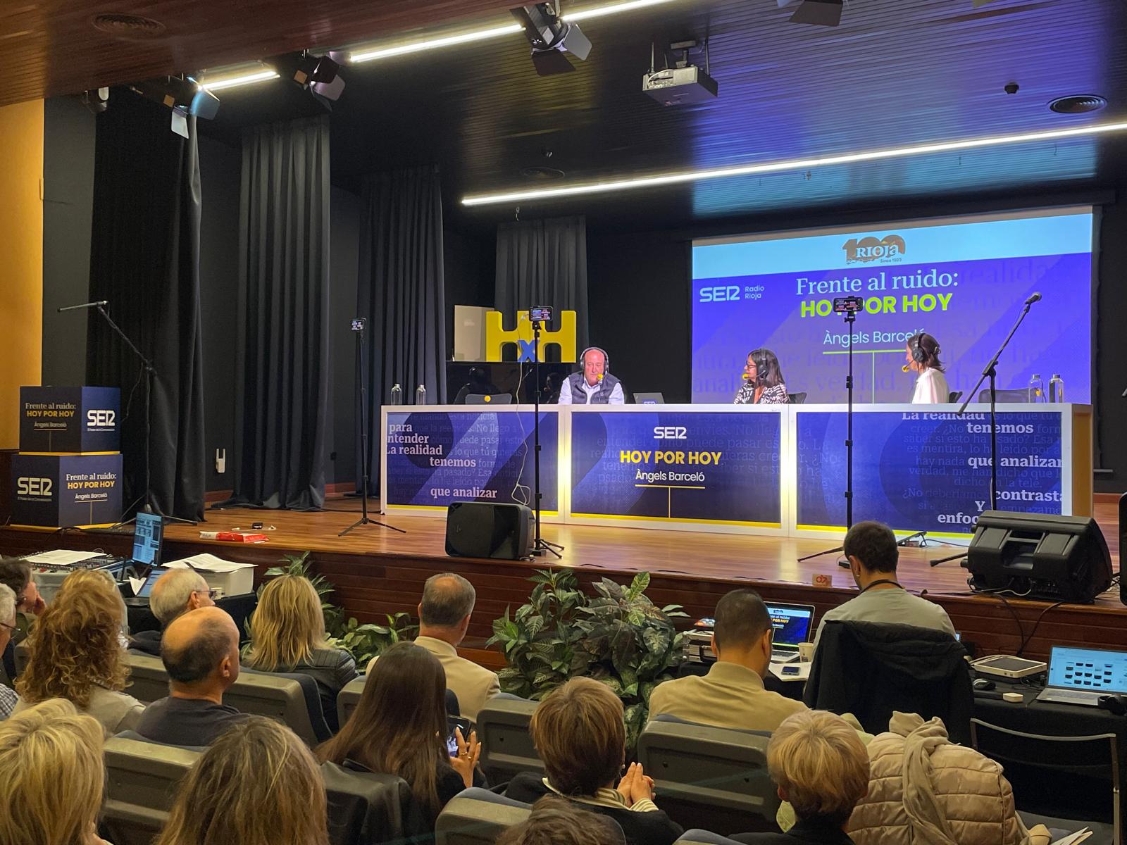 Hoy por Hoy, con Àngels Barceló, se ha emitido desde Calahorra con motivo del centenario de la Denominación de Origen Calificada (DOCa) Rioja