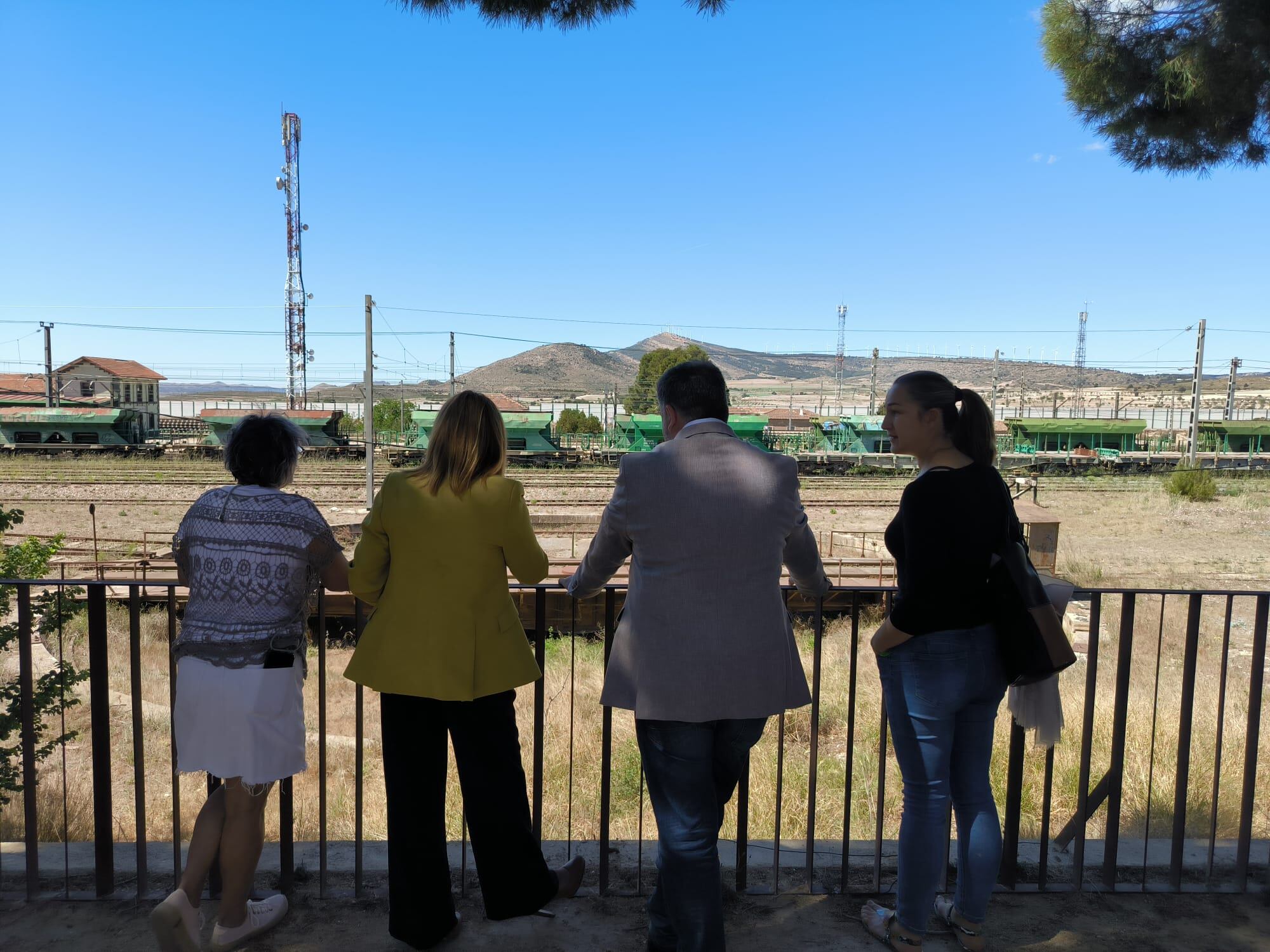 Visita de la subdelegada del gobierno a Villena