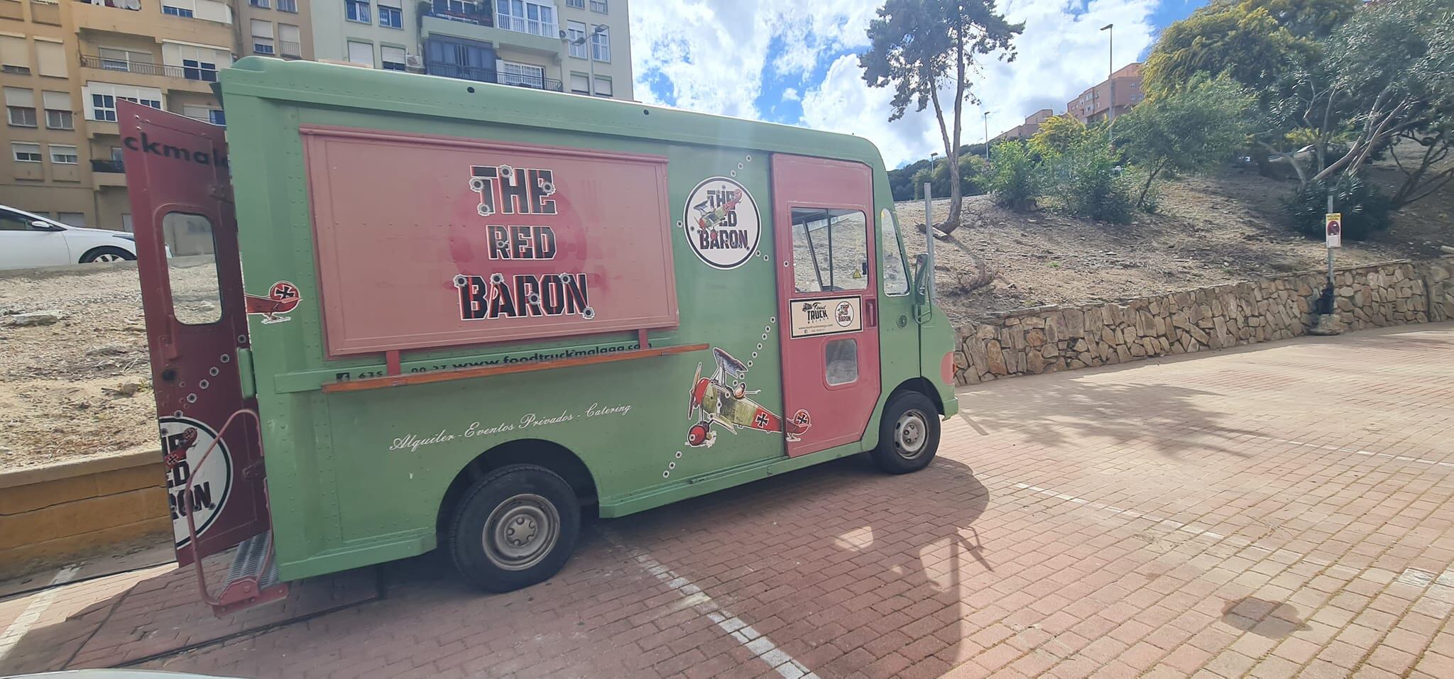 Una foodtruck instalada en Algeciras