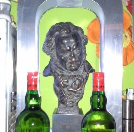 El La Rue se brindó por el Goya conseguido por el productor ciudadrealeño José Luis Matas-Negrete por el corto 'Aquel no era yo'