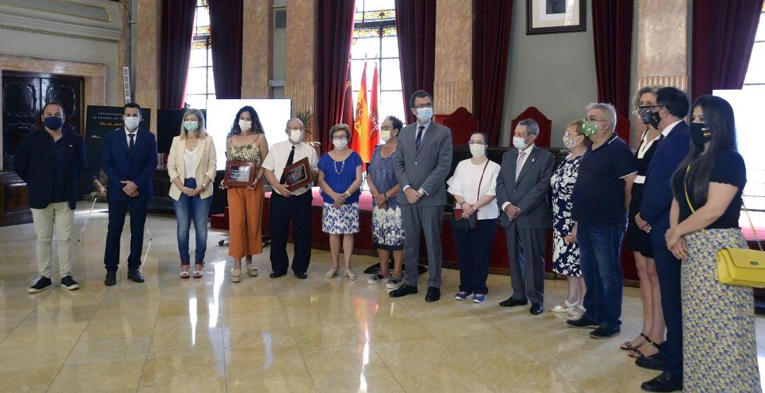 Celebración del día de los abuelos en el ayuntamiento de Murcia