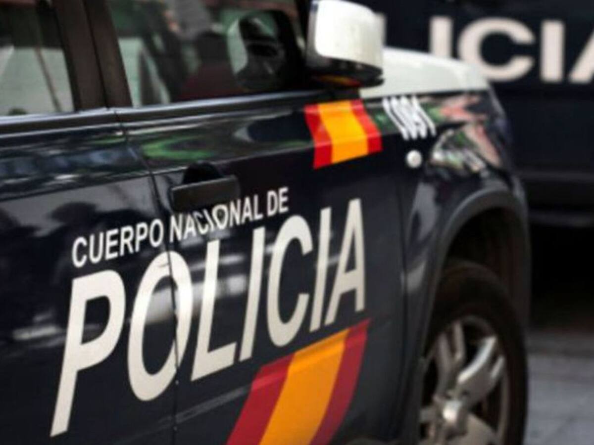 La Policía Nacional detiene a dos personas por robo con violencia