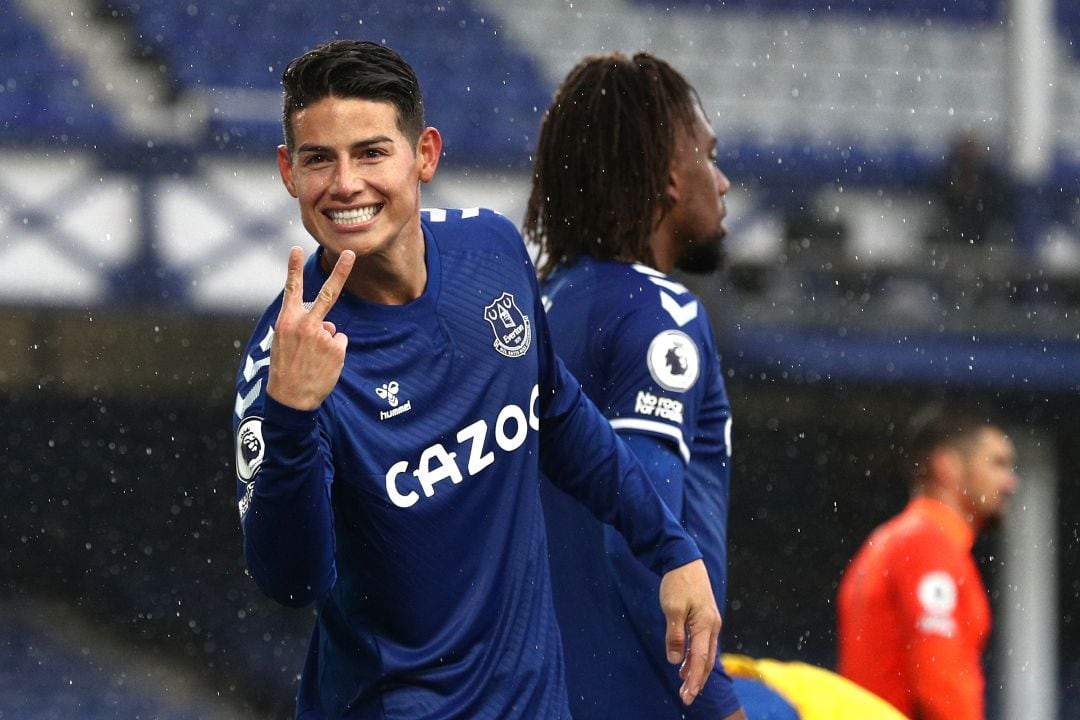 James Rodríguez celebrando un gol en Goodison Park