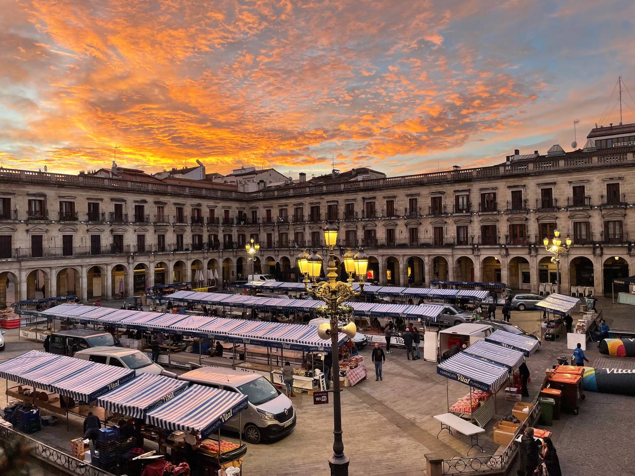 El Mercado de Navidad, minutos antes de abrir