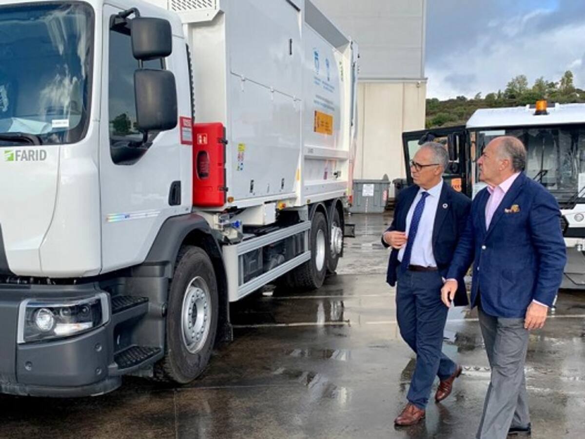 Algesa incorpora cinco nuevos vehículos a su flota en Algeciras