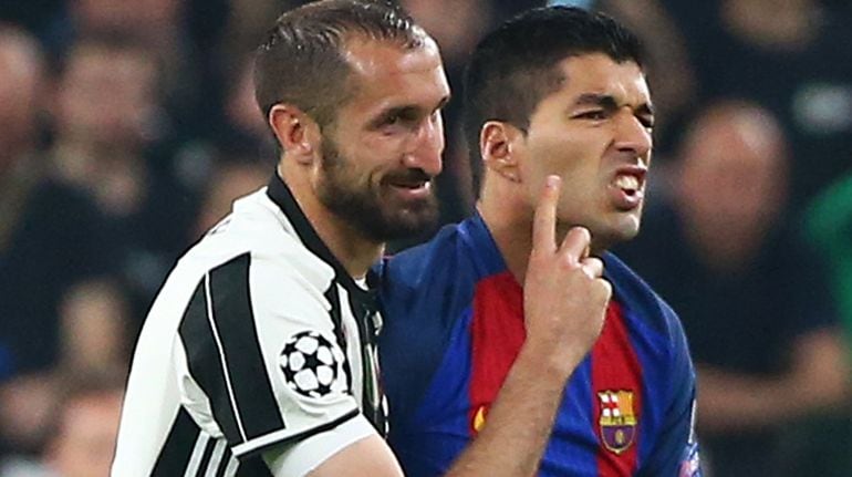 Chiellini y Luis Suárez, en el Juventus Stadium