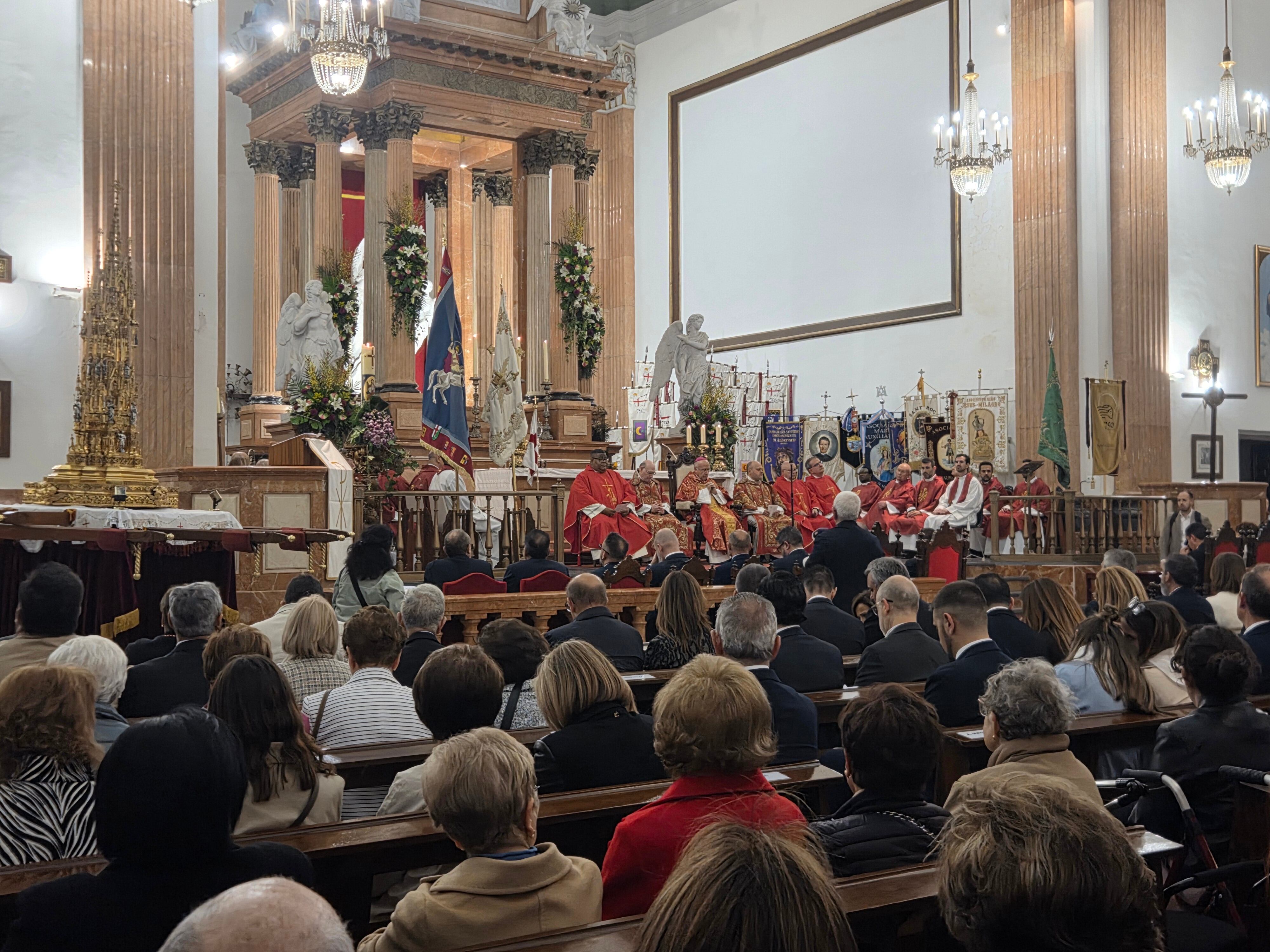 En la iglesia de Santa María se ha realizado una misa con la que se ha cerrado el Triduo de San Jorge
