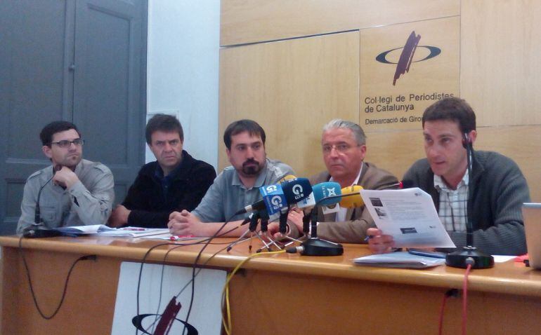 Respresentants d'alguns dels ajuntaments que han subscrit el compromís.