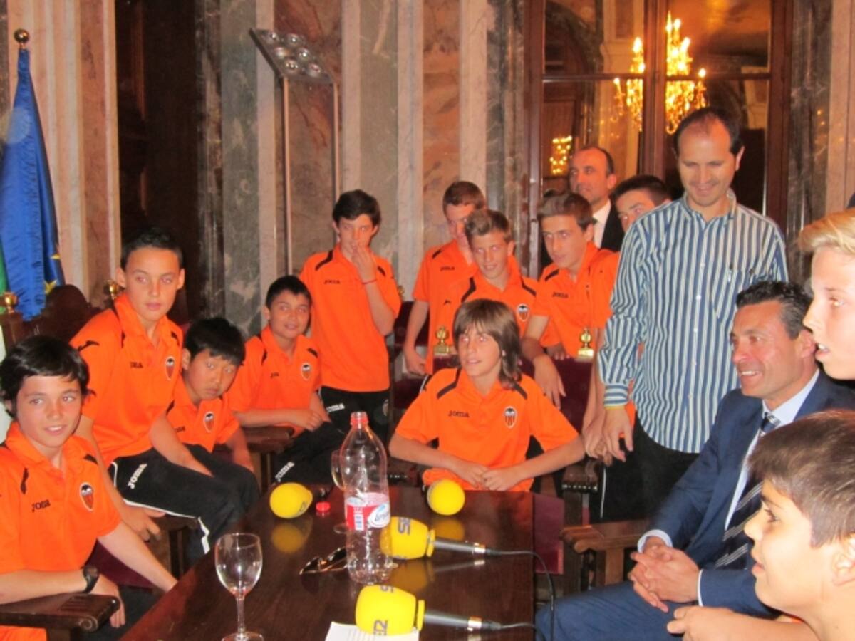 El nuevo presidente del Valencia se estrena en el Torneo Blue BBVA