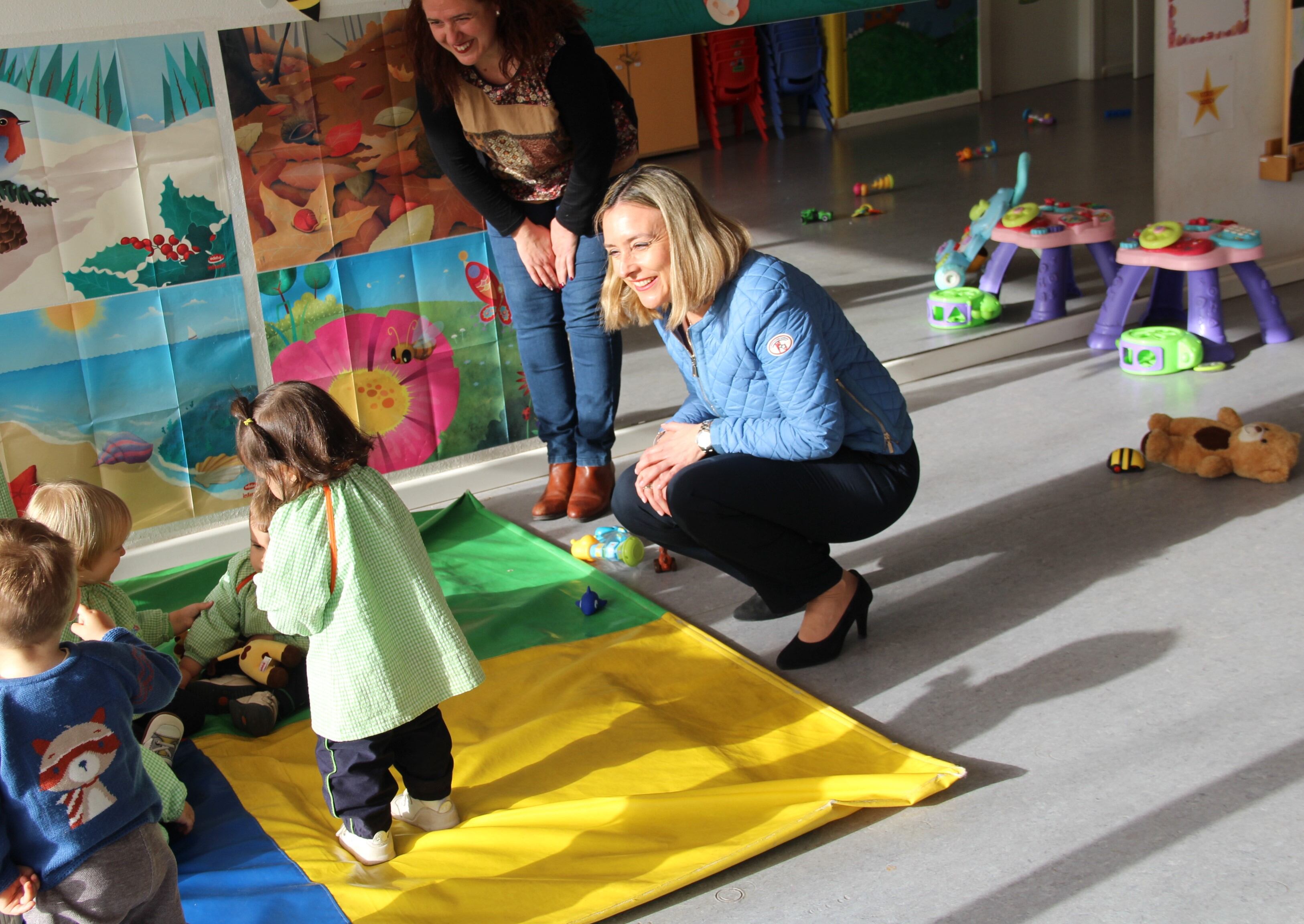 La consejera de Política Social, Familias e Igualdad, Conchita Ruiz Caballero, ayer durante su visita al CAI de El Azahar de La Ñora