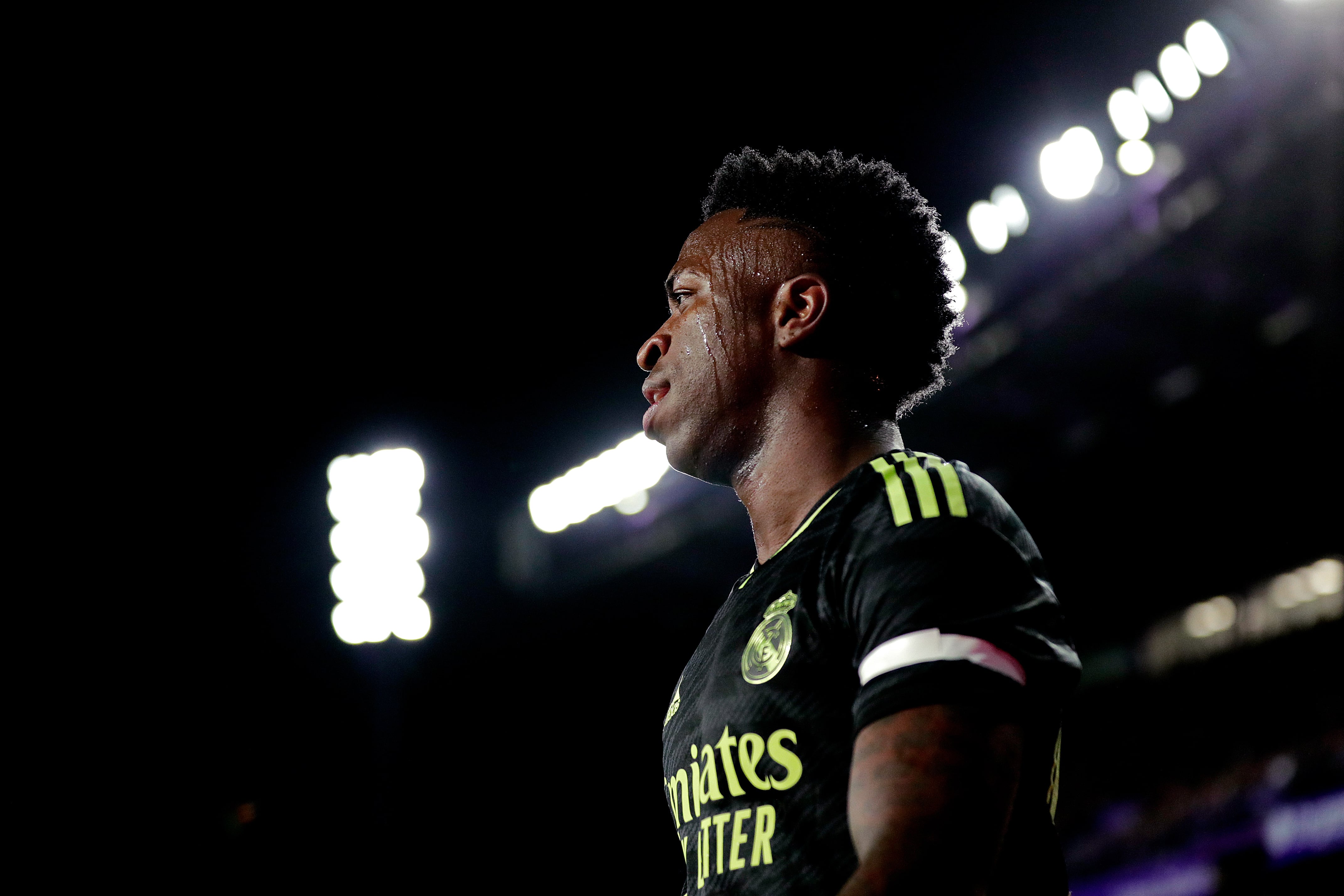 Vinicius Junior, del Real Madrid, durante el partido frente al Real Valladolid (Photo by David S. Bustamante/Soccrates/Getty Images).