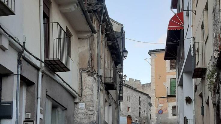 Carlos Fraile, alcalde de Cuéllar, habla de la actuación en un derrumbe, varias obras y las próximas reuniones en FITUR y la CHD