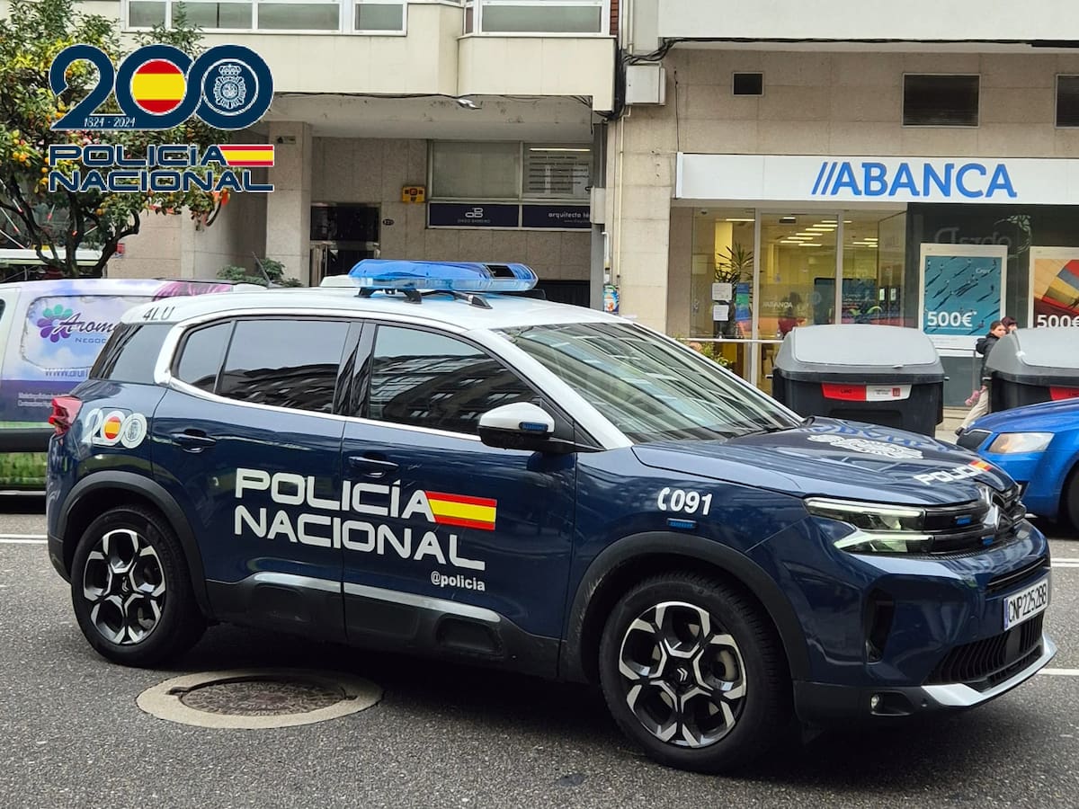 Detenidas dos personas en Vigo por robar una tarjeta bancaria y gastar más de 1.000 euros