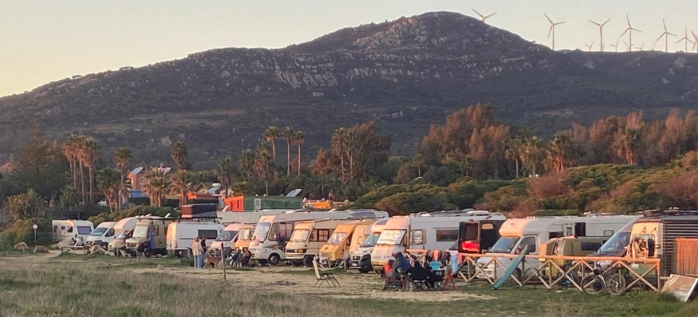 Caravanas ilegales en Tarifa