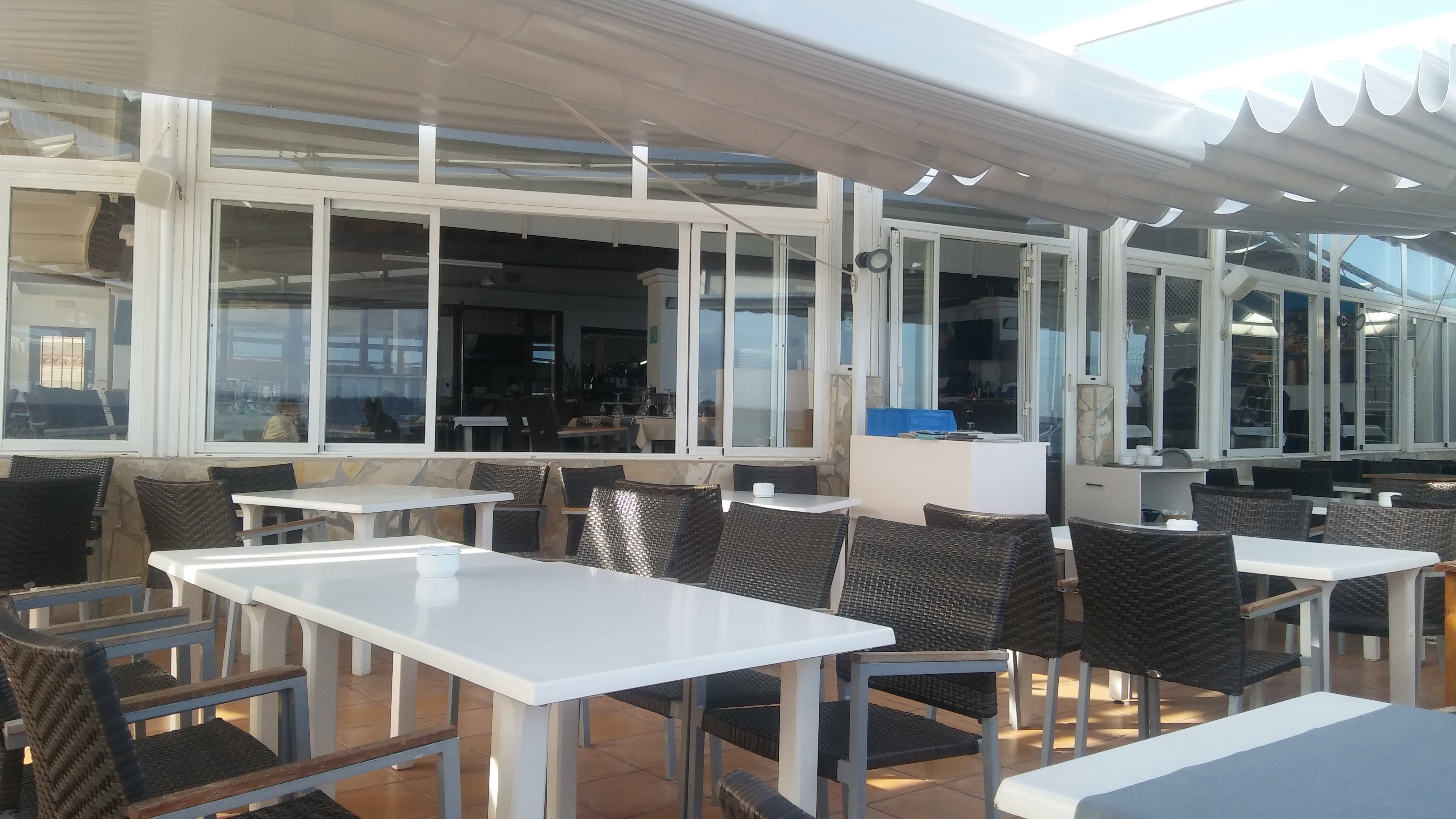 Terraza de un restaurante en Ibiza