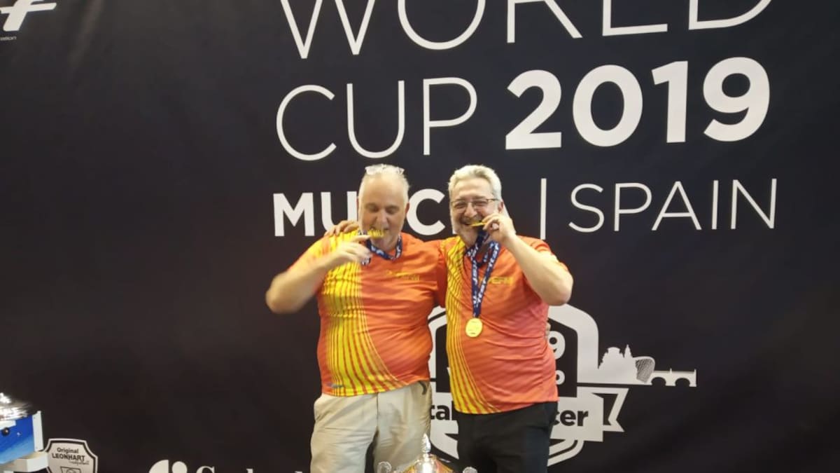 Dos murcianos se proclaman campeones del mundo de futbolín sénior