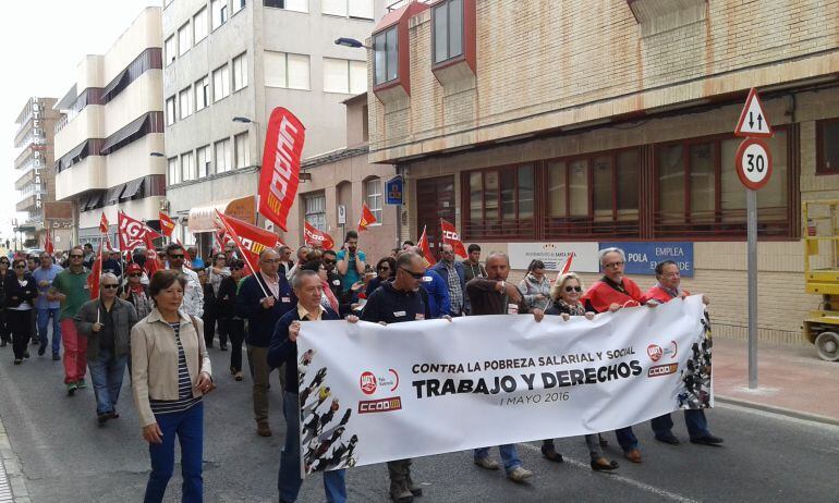 Cabecera de la manifestación de Santa Pola