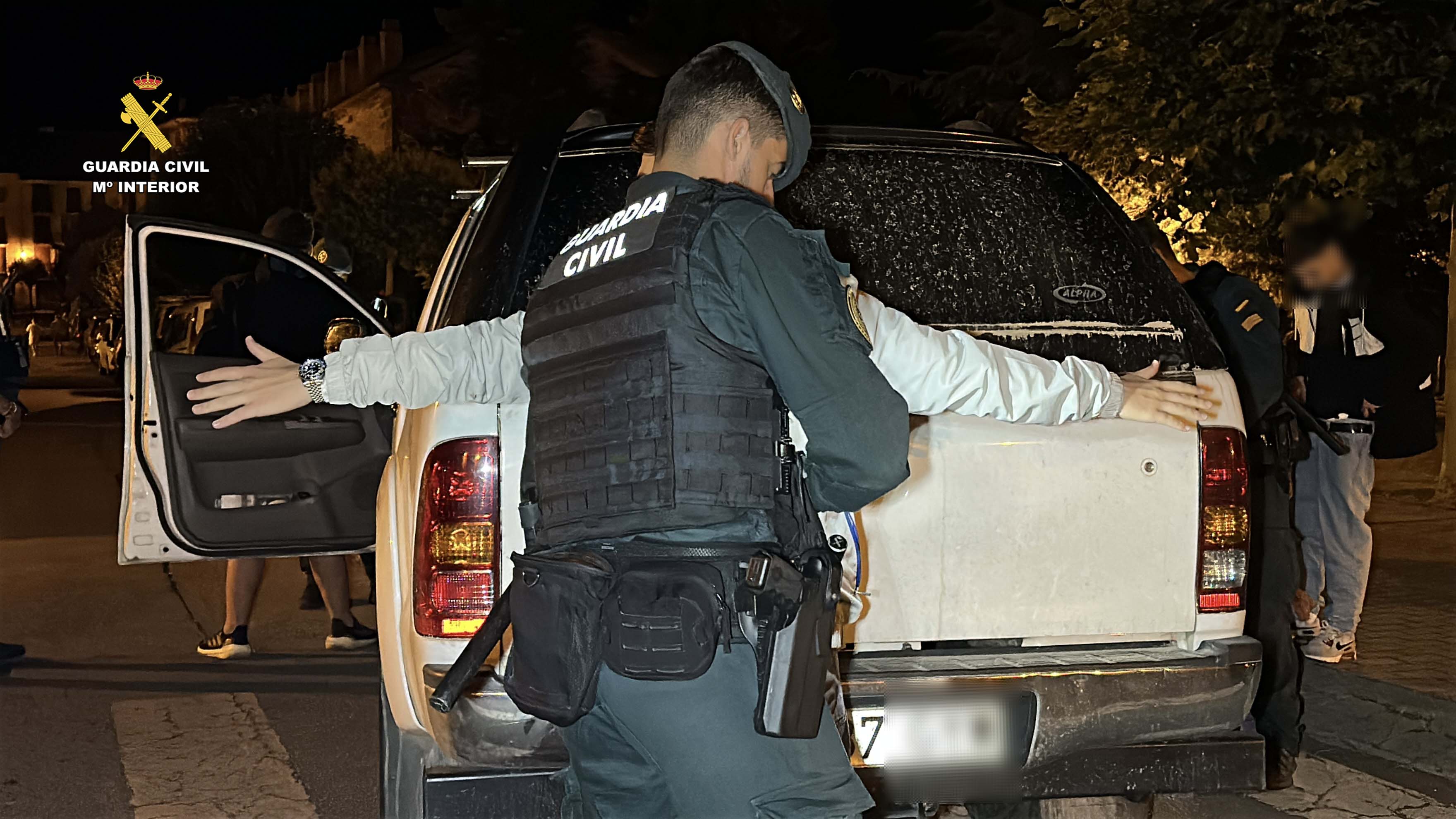 La Guardia Civil ha desplegado un dispositivo especial de seguridad con motivo de la celebración del Ezcaray Fest en Ezcaray (La Rioja).