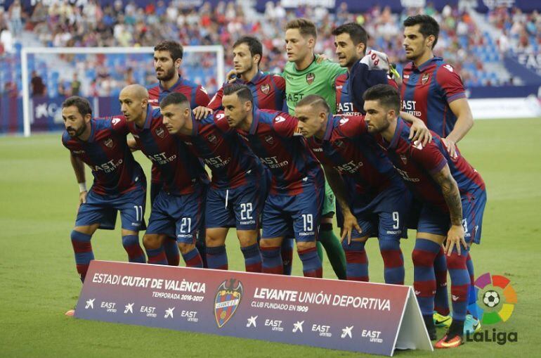 Formación titular del Levante 