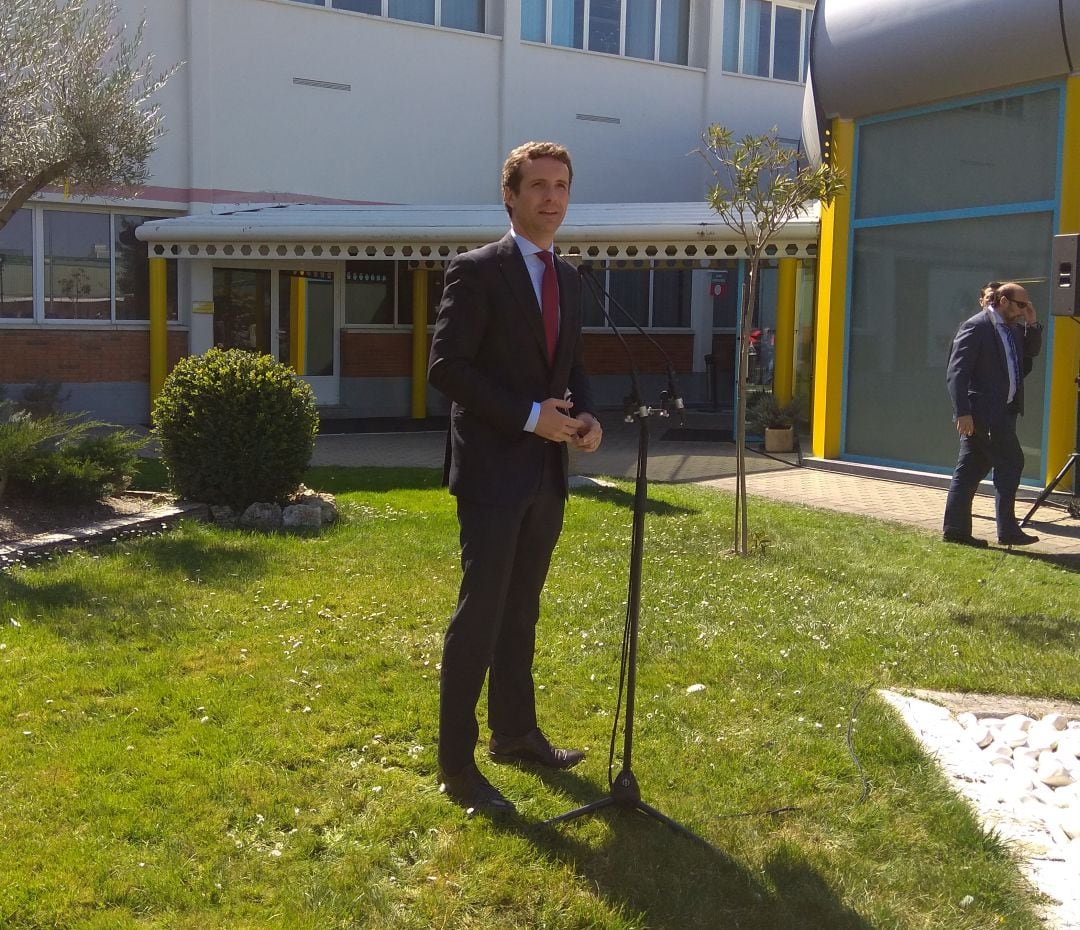 Pablo Casado en Renault