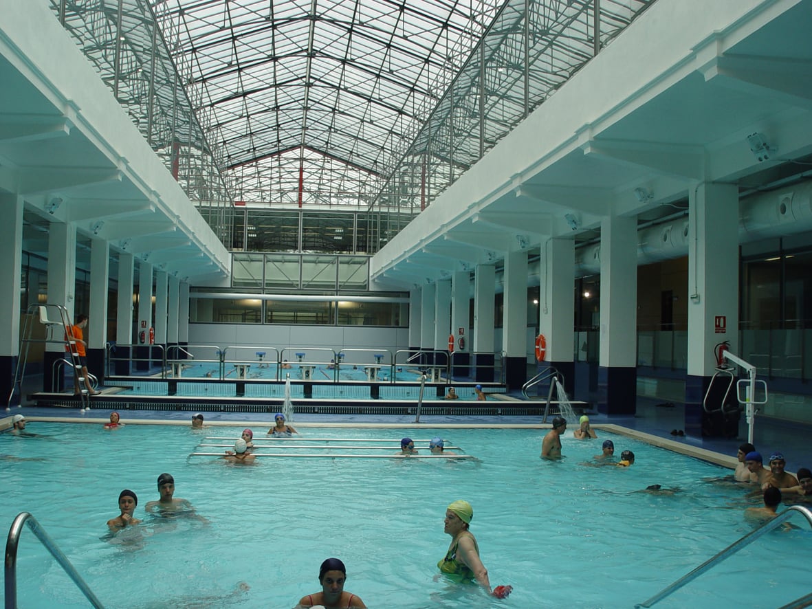 Piscina municipal de Abastos en València