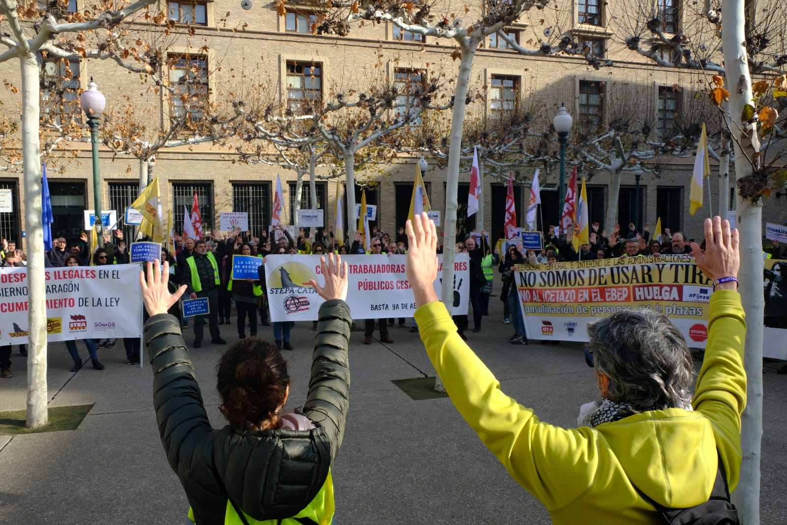 Concentración de personal interino convocada por STEPA en febrero en la sede del Gobierno de Aragón en Zaragoza