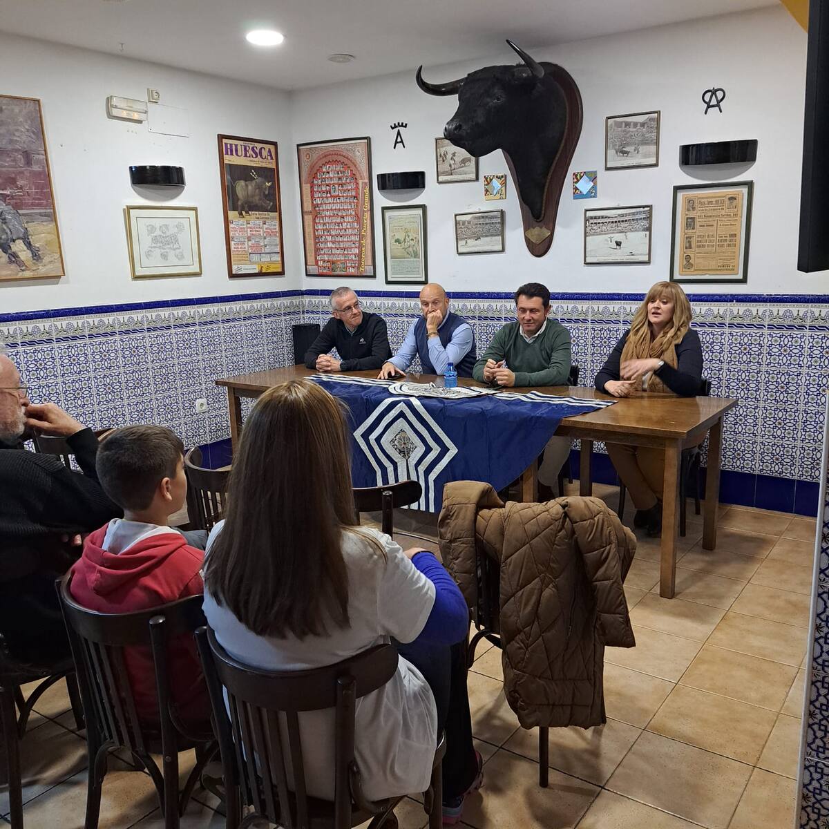 La Peña Taurina Oscense celebra su fiesta y organiza un ciclo de conferencias