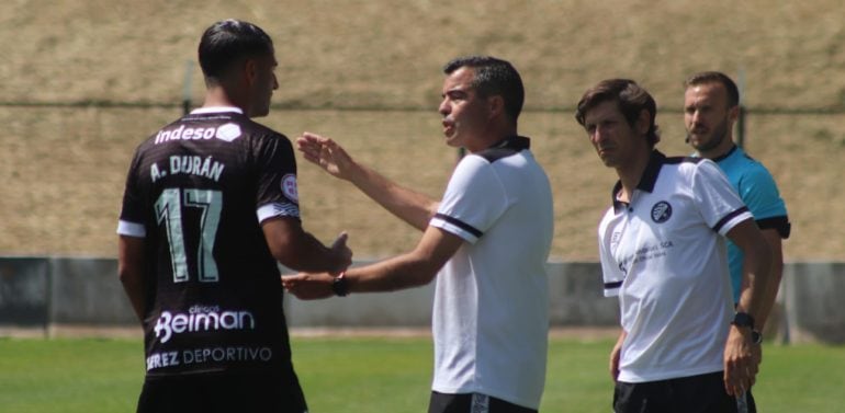 José Pérez Herrera durante el partido ante el Antequera