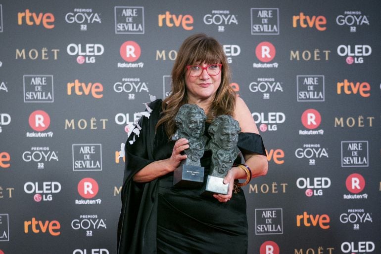 La directora Isabel Coixet con sus dos Goyas